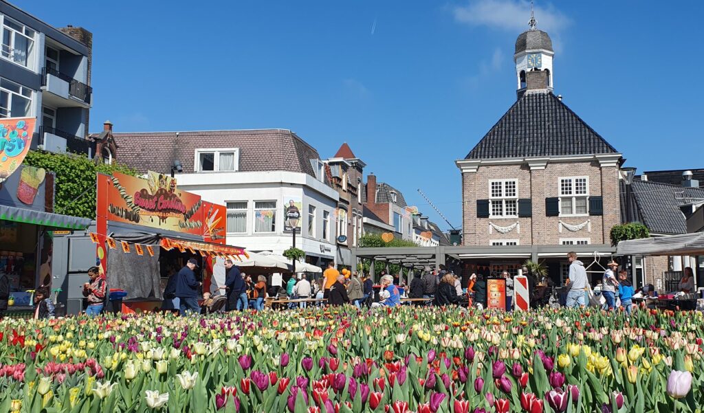 Dorpsfeest tijdens Kermis Oijen